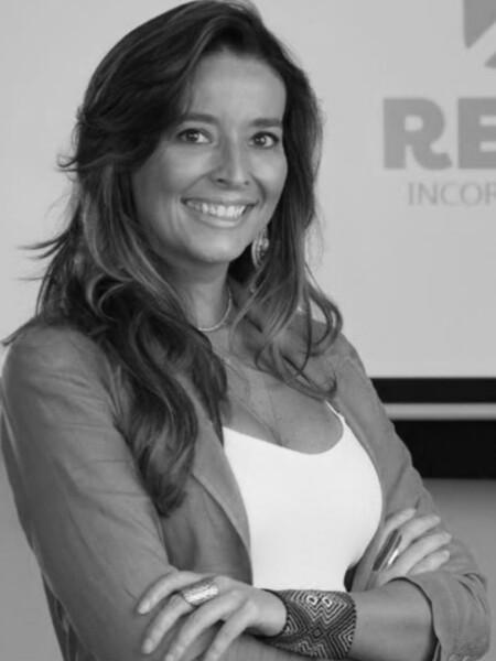 Maria Eduarda Alcantara